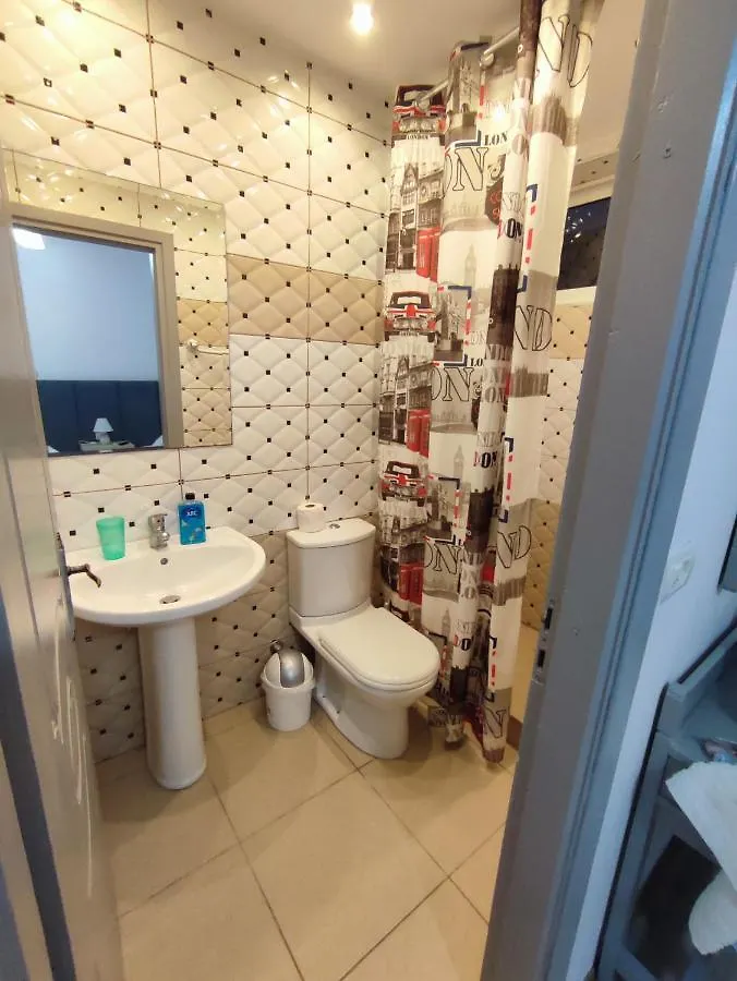Lazaris Kwstas Rooms Himare Apartamento