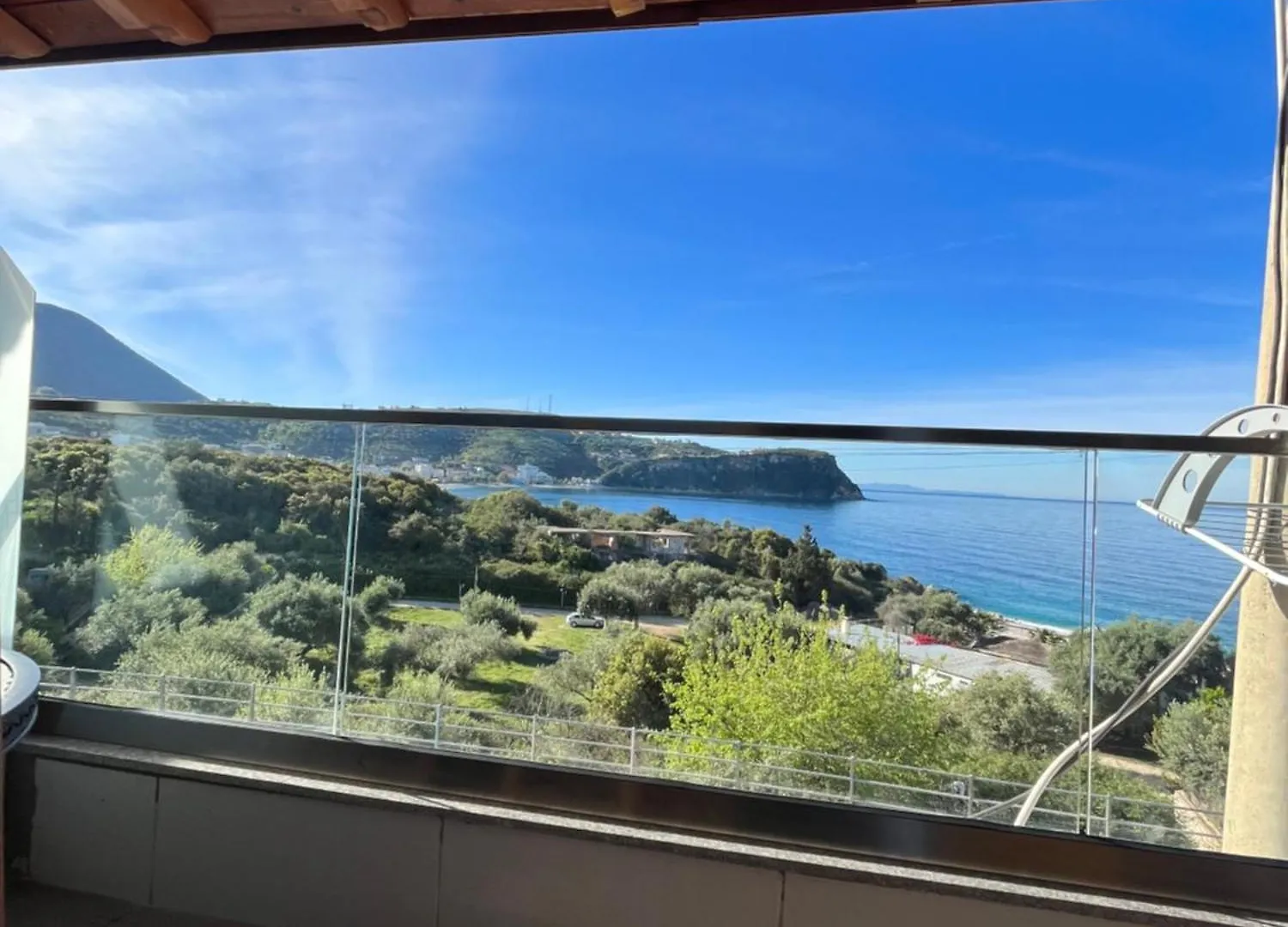 Lazaris Kwstas Rooms Himare Albânia