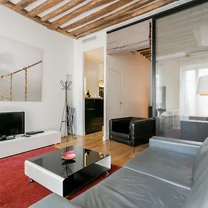 Le Marais Place Sainte Catherine With Ac Apartamento Paris